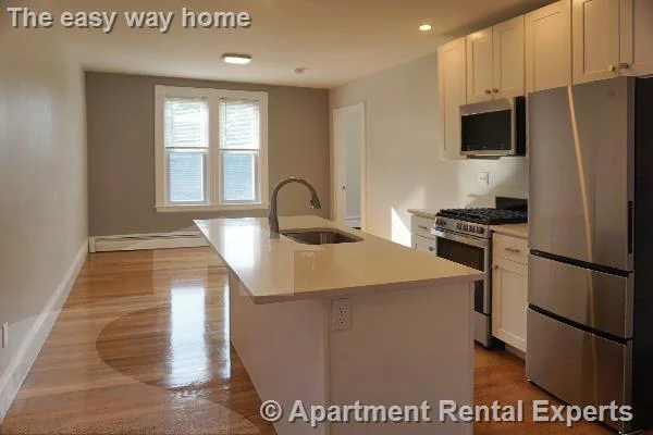 2 Ivaloo St, Porter Square
