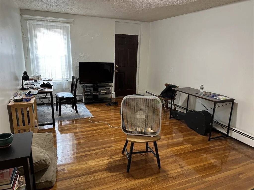 35 Tudor St, Diamond District