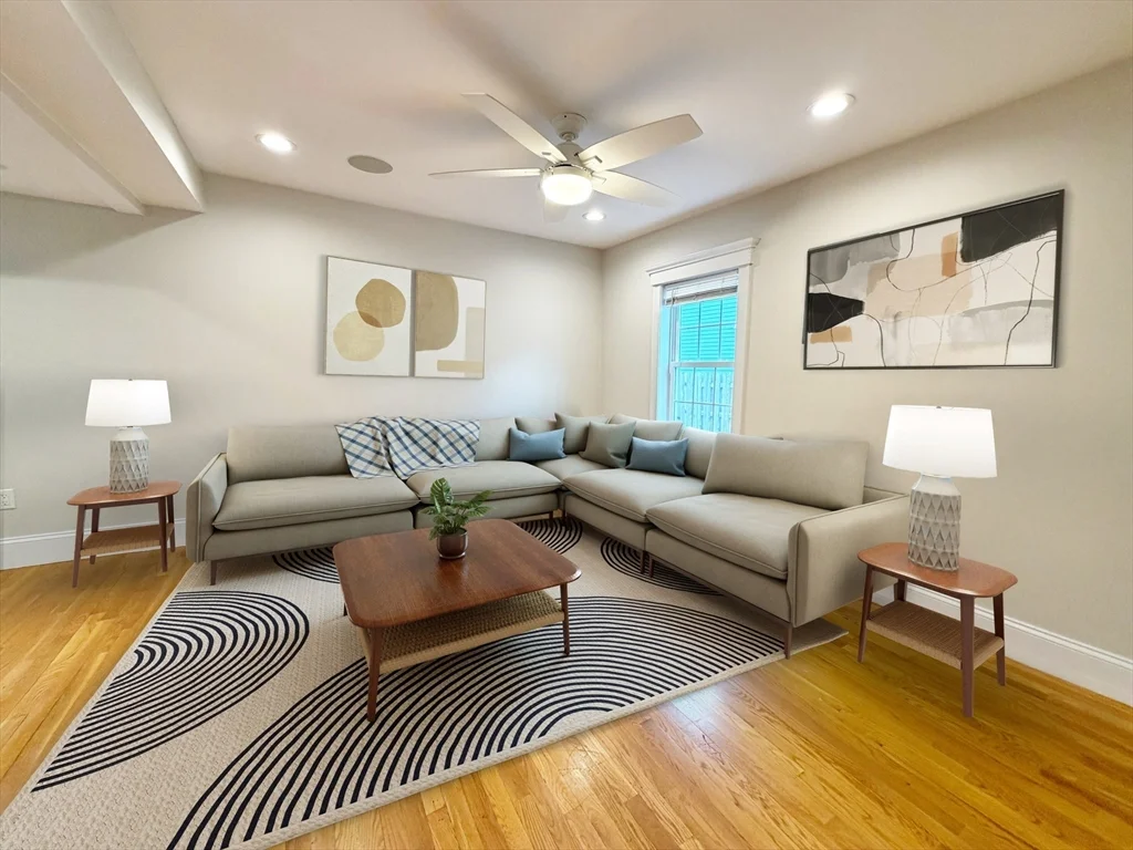 37 Fenton St, Dorchester