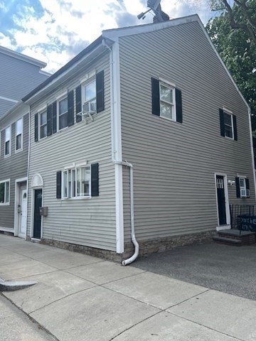 273 Dorchester, South Boston