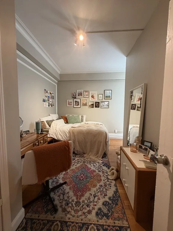 464-466 Commonwealth Ave, Fenway