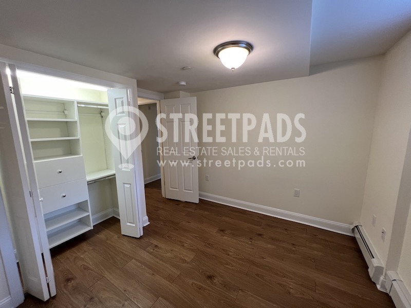 55 Langdon St, Neighborhood Nine