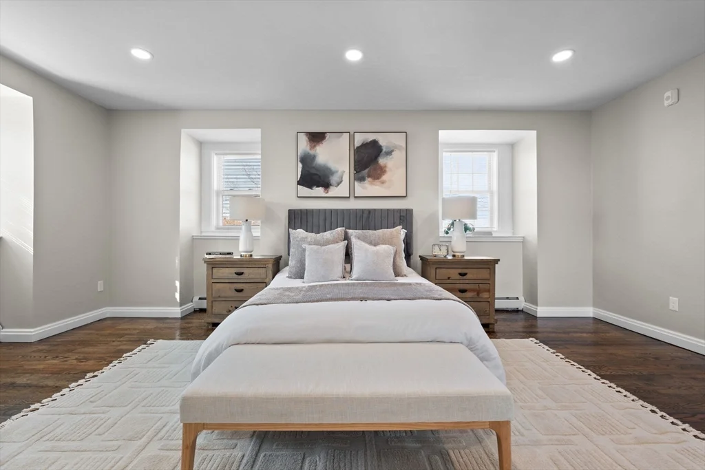 62 Chestnut St, Saugus