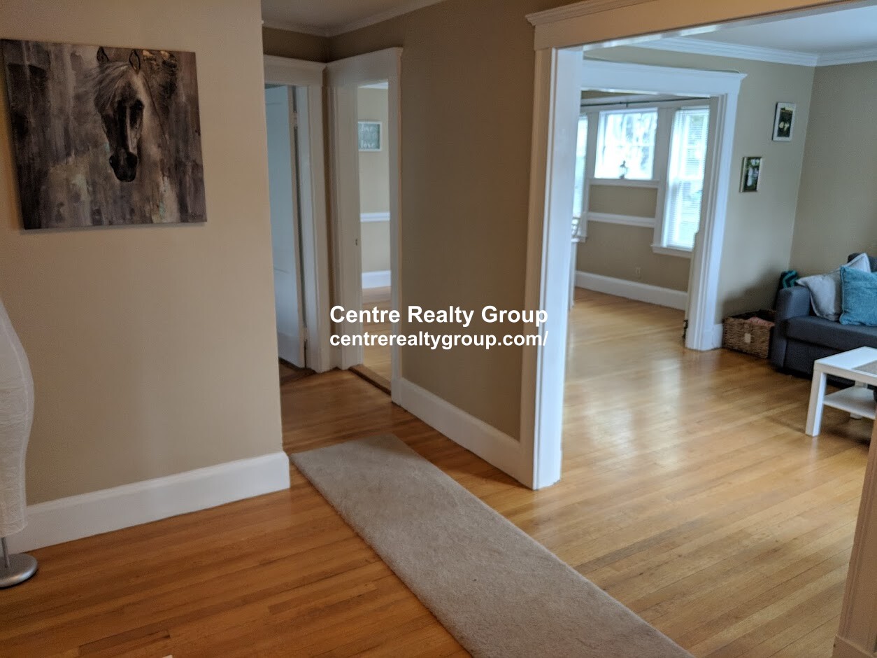 12 Westbourne Rd, Newton Centre