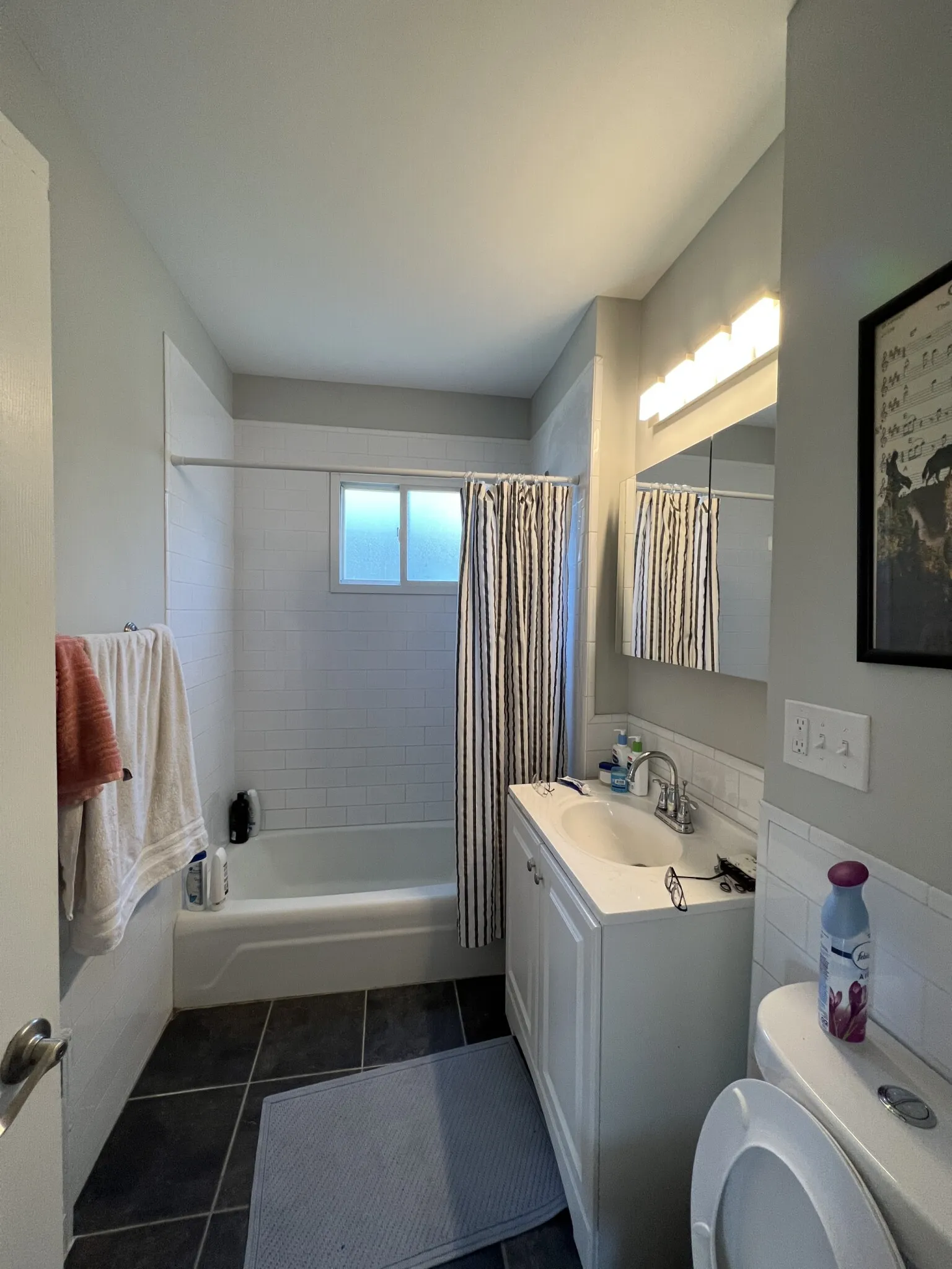 305 Highland Ave, Powder House Square