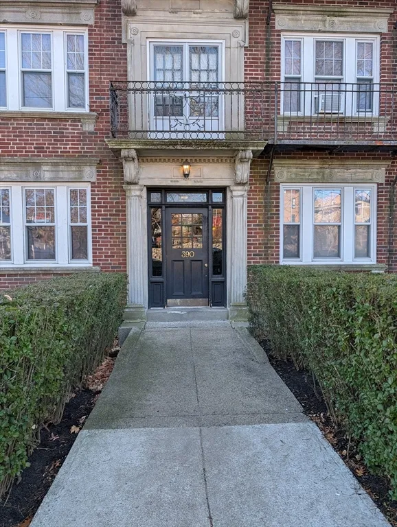 390 Fellsway West, North Medford