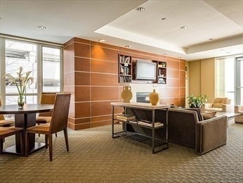 100 Station Landing, Wellington