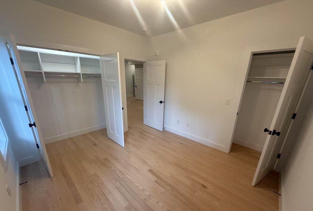 214 Havre St, East Boston