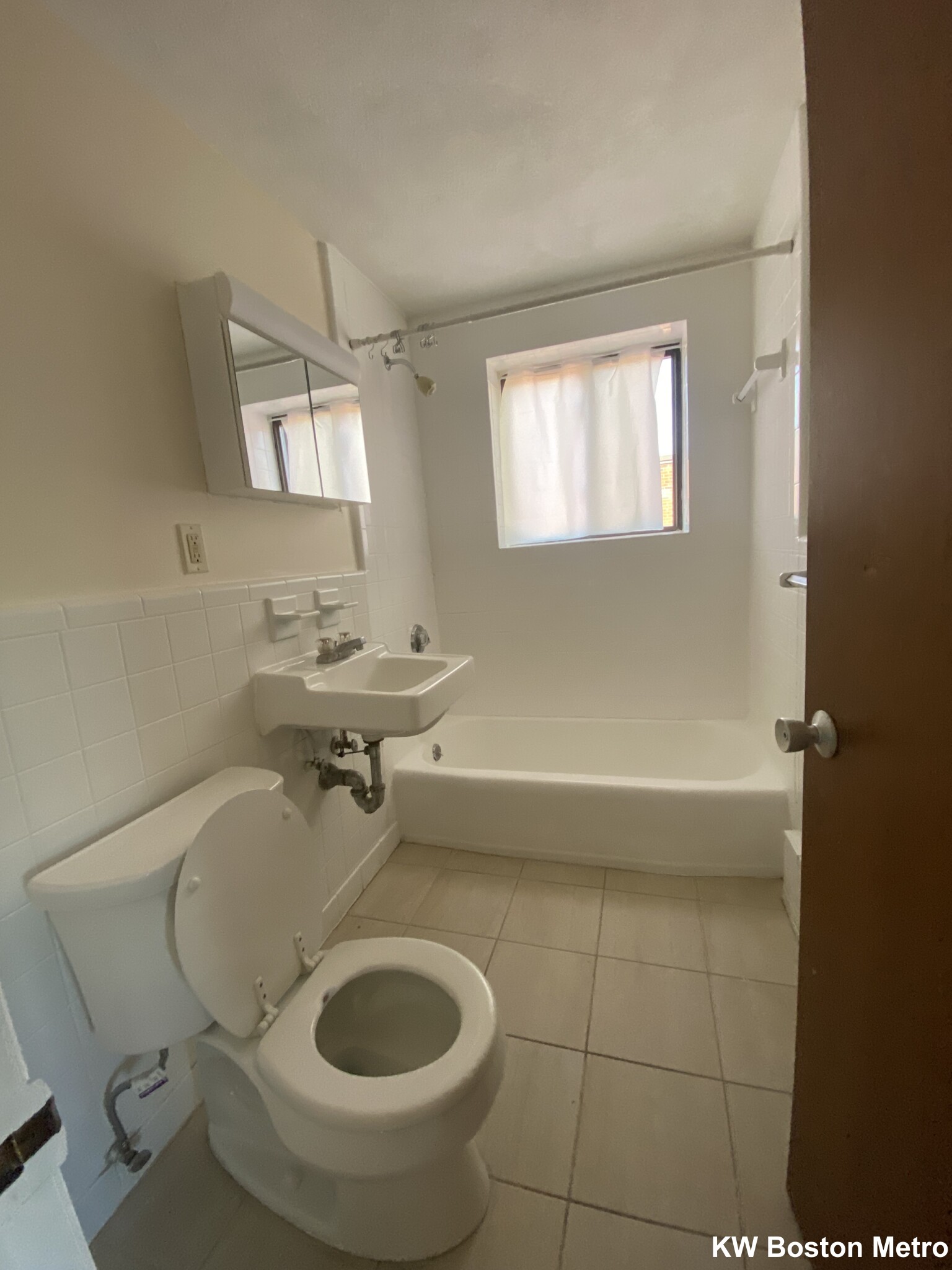 Studio bed, 1 bath apartment for rent at 9 Chester St Unit 41, North Cambridge — photo 10 of 11