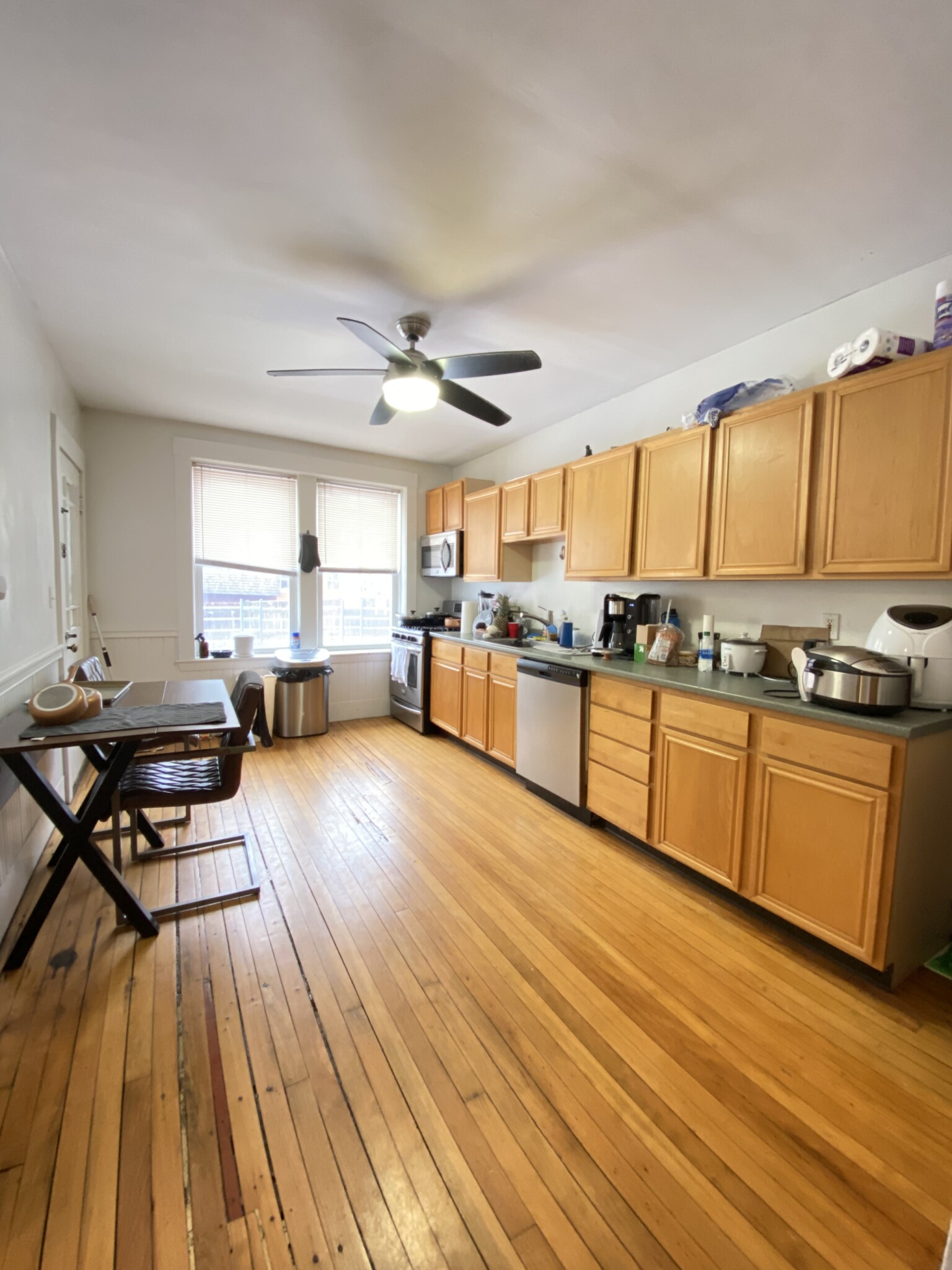 2 bed, 2 bath apartment for rent at 9 Fairfield St Unit 1L, North Cambridge — photo 2 of 3