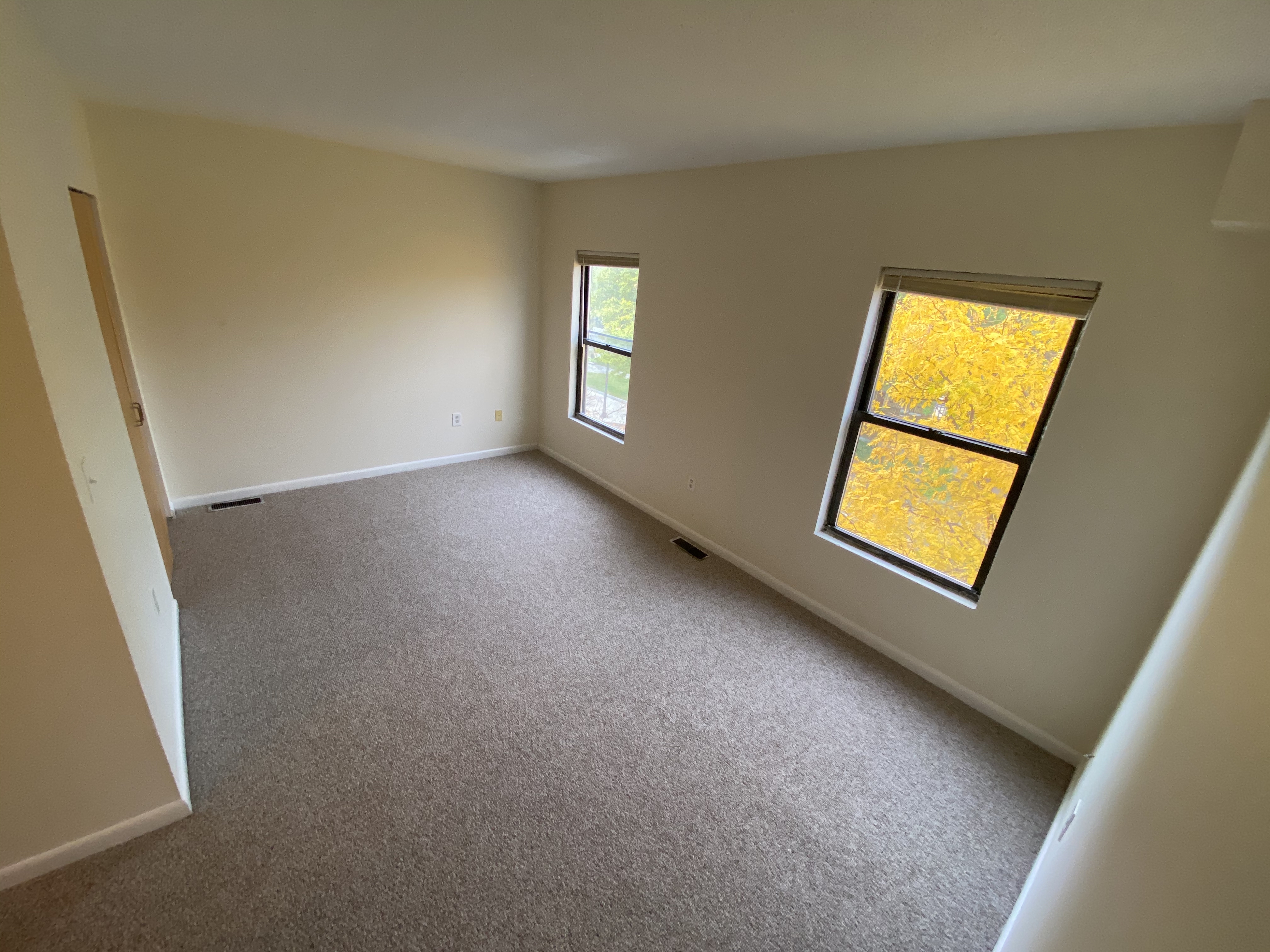 2 bed, 1.5 bath apartment for rent at 65 Riverside Ave Unit 34, Medford — photo 9 of 10