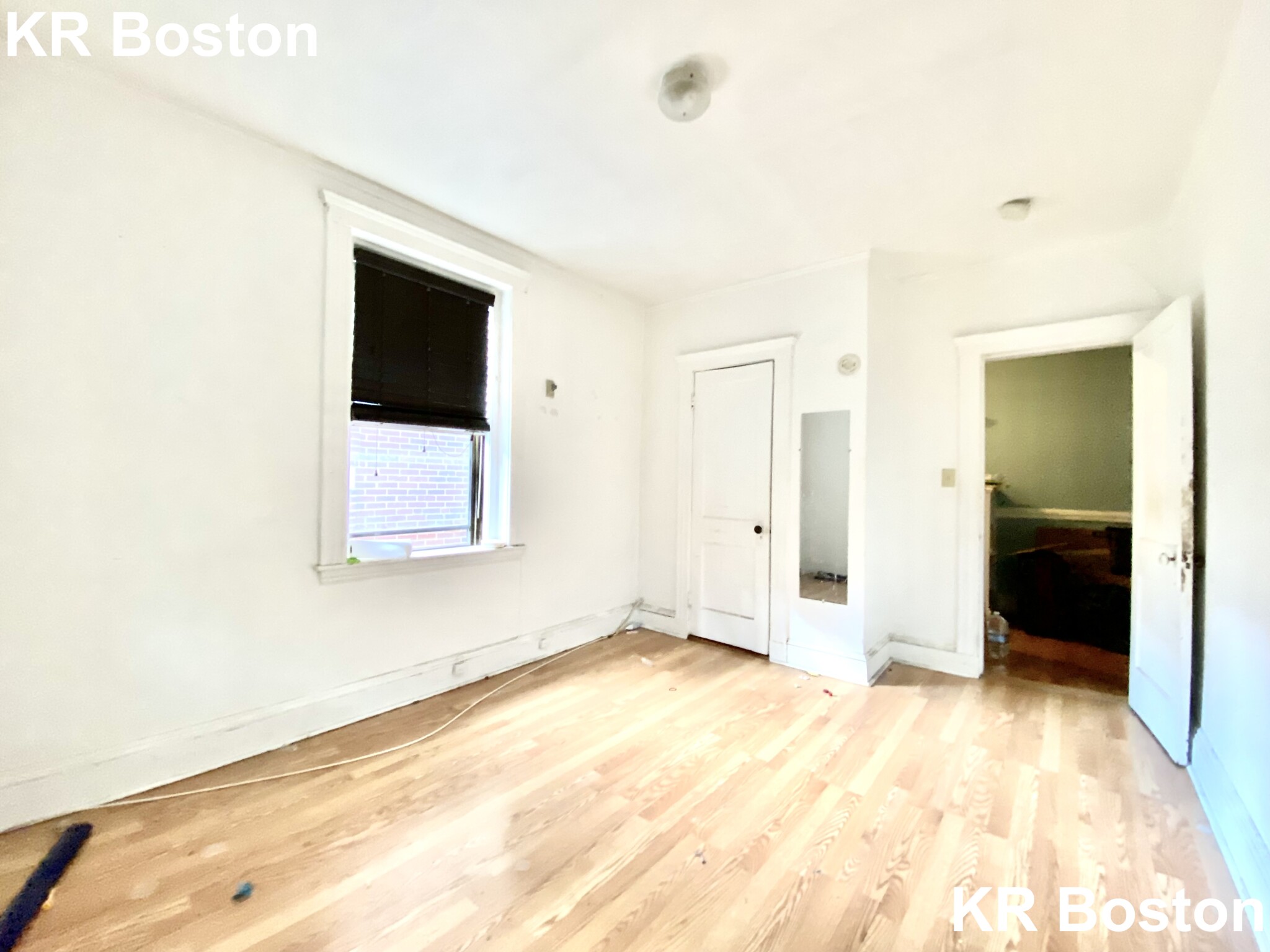 1 bed, 1 bath apartment for rent at 14 James St Unit 2, Coolidge Corner — photo 3 of 5