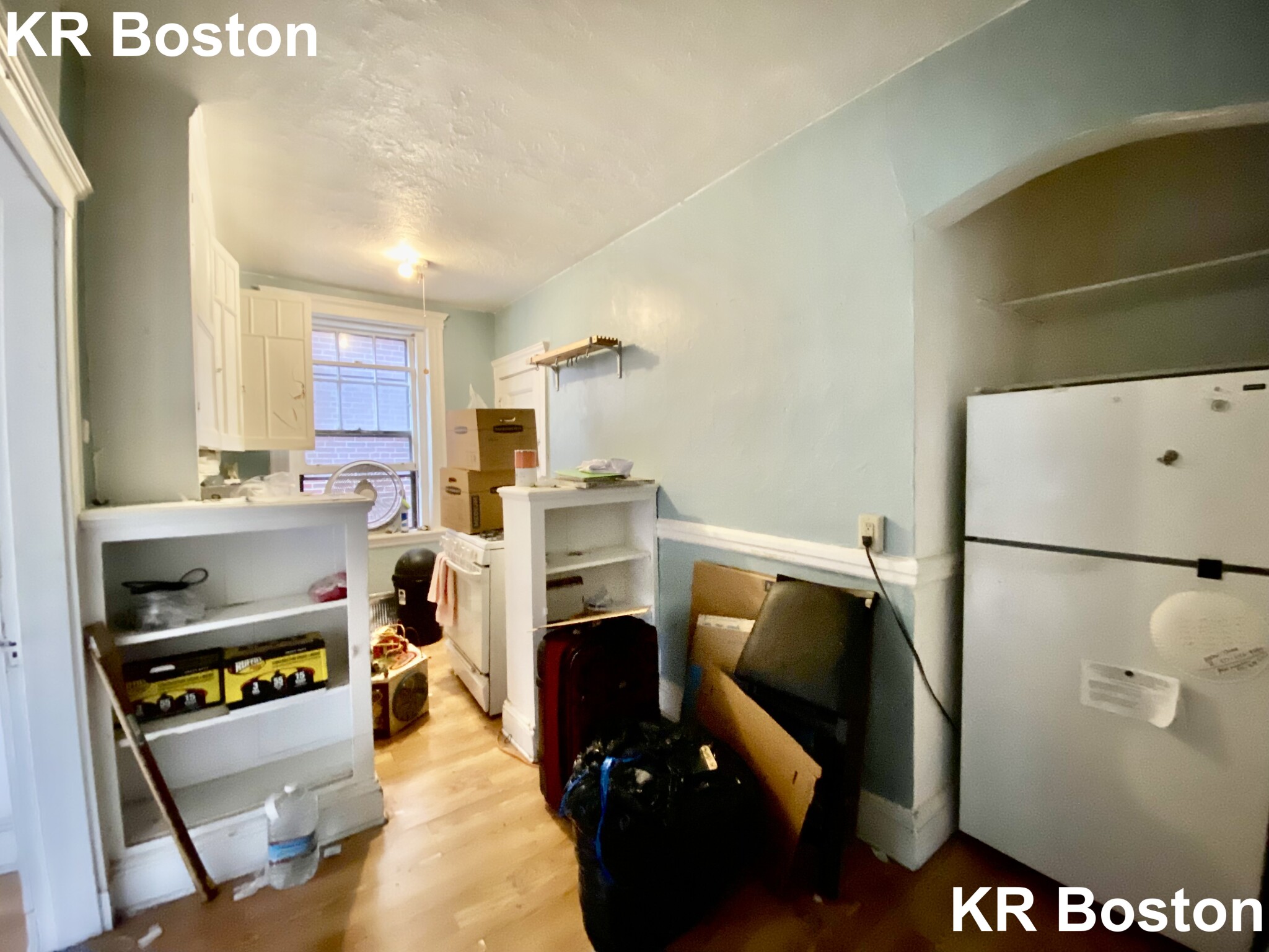 1 bed, 1 bath apartment for rent at 14 James St Unit 2, Coolidge Corner — photo 1 of 5