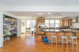 3 bed, 3 bath apartment for rent at 51 Winslow Rd Unit A, North Brookline — photo 9 of 21