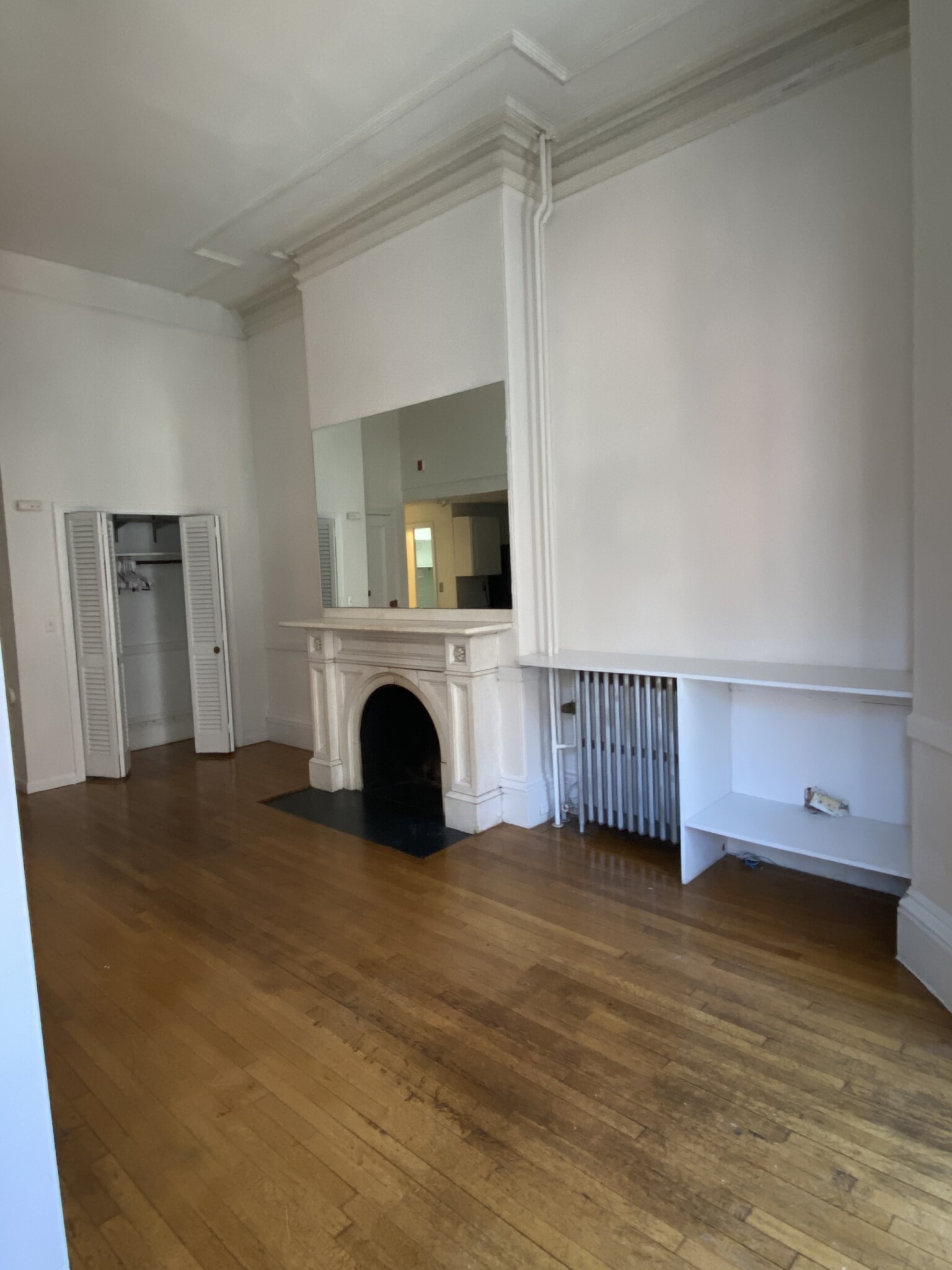 Studio bed, 1 bath apartment for rent at 9 Marlborough Unit 22, Back Bay — photo 6 of 13