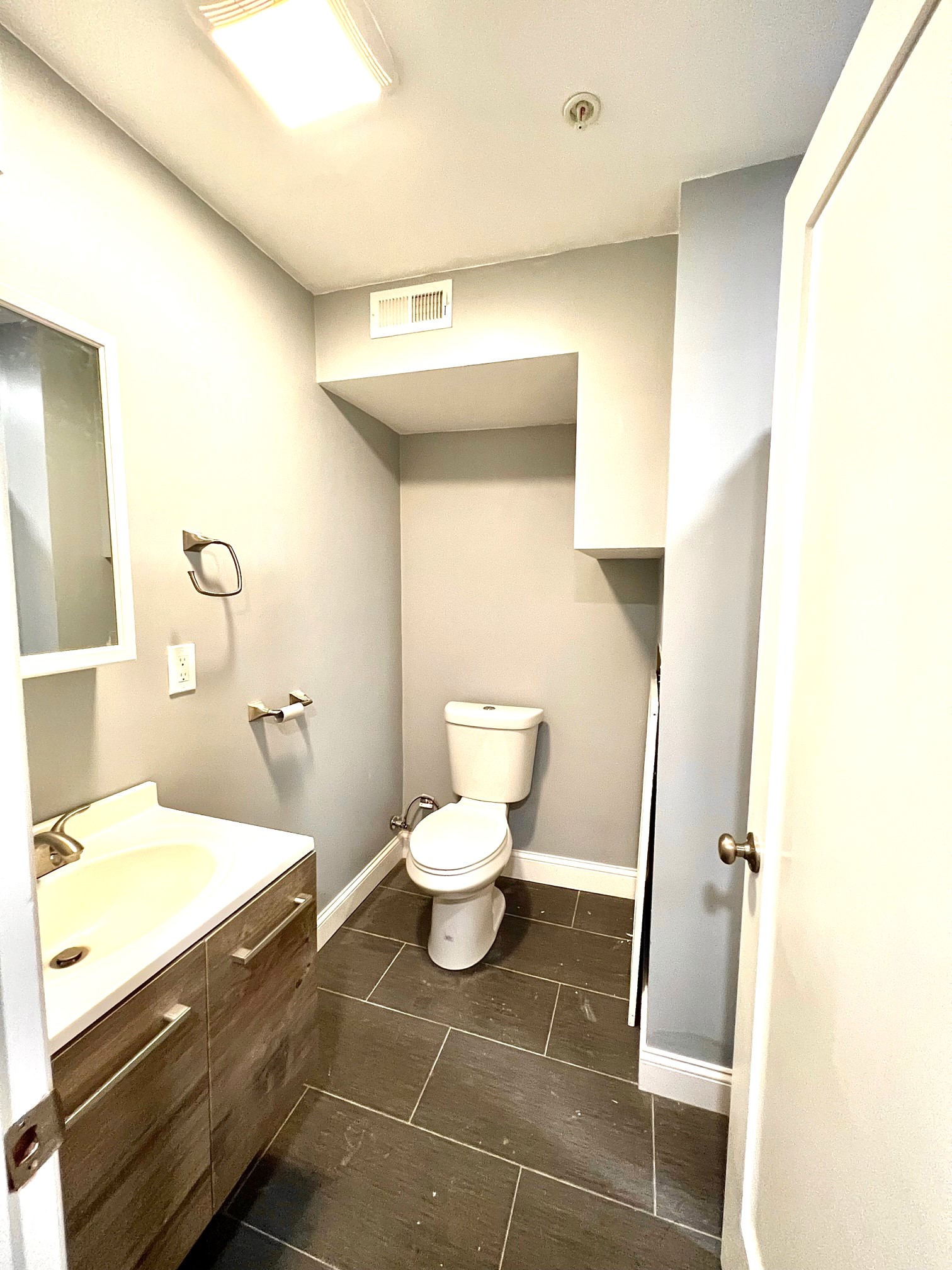 2 bed, 1 bath apartment for rent at 303 Beacon Unit B, Porter Square — photo 10 of 10