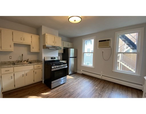 1 bed, 1 bath apartment for rent at 479 Sumner St Unit 2, East Boston — photo 16 of 29