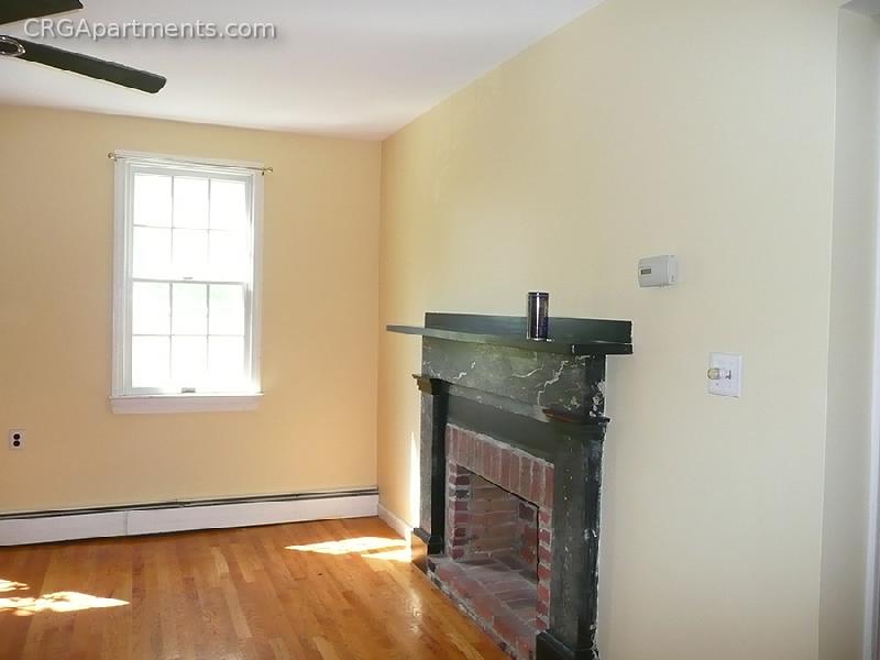 2 bed, 1 bath apartment for rent at 89 Sciarappa St Unit 1, East Cambridge — photo 9 of 9