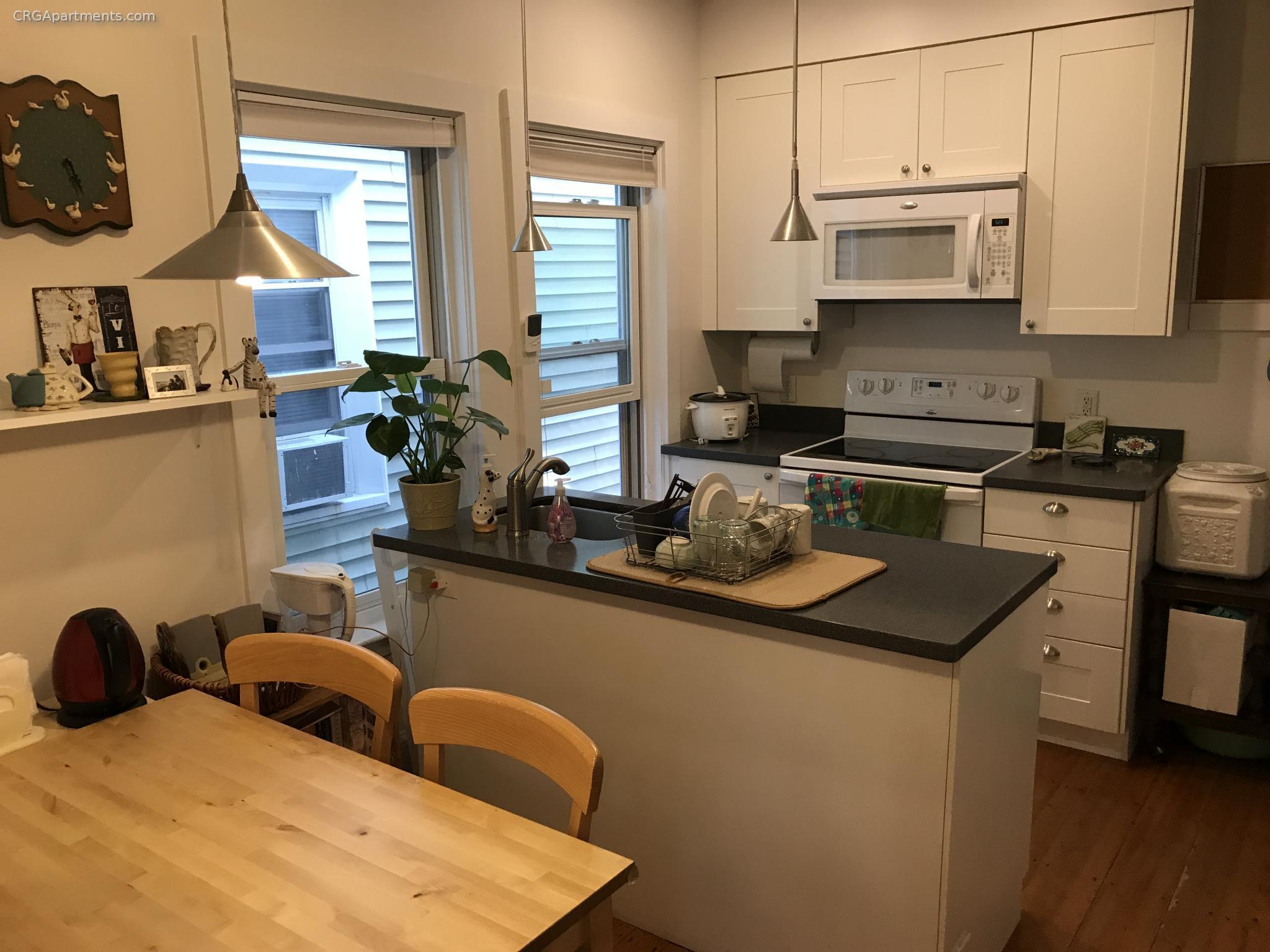 2 bed, 1 bath apartment for rent at 42 Union St Unit T, Wellington-Harrington — photo 10 of 22