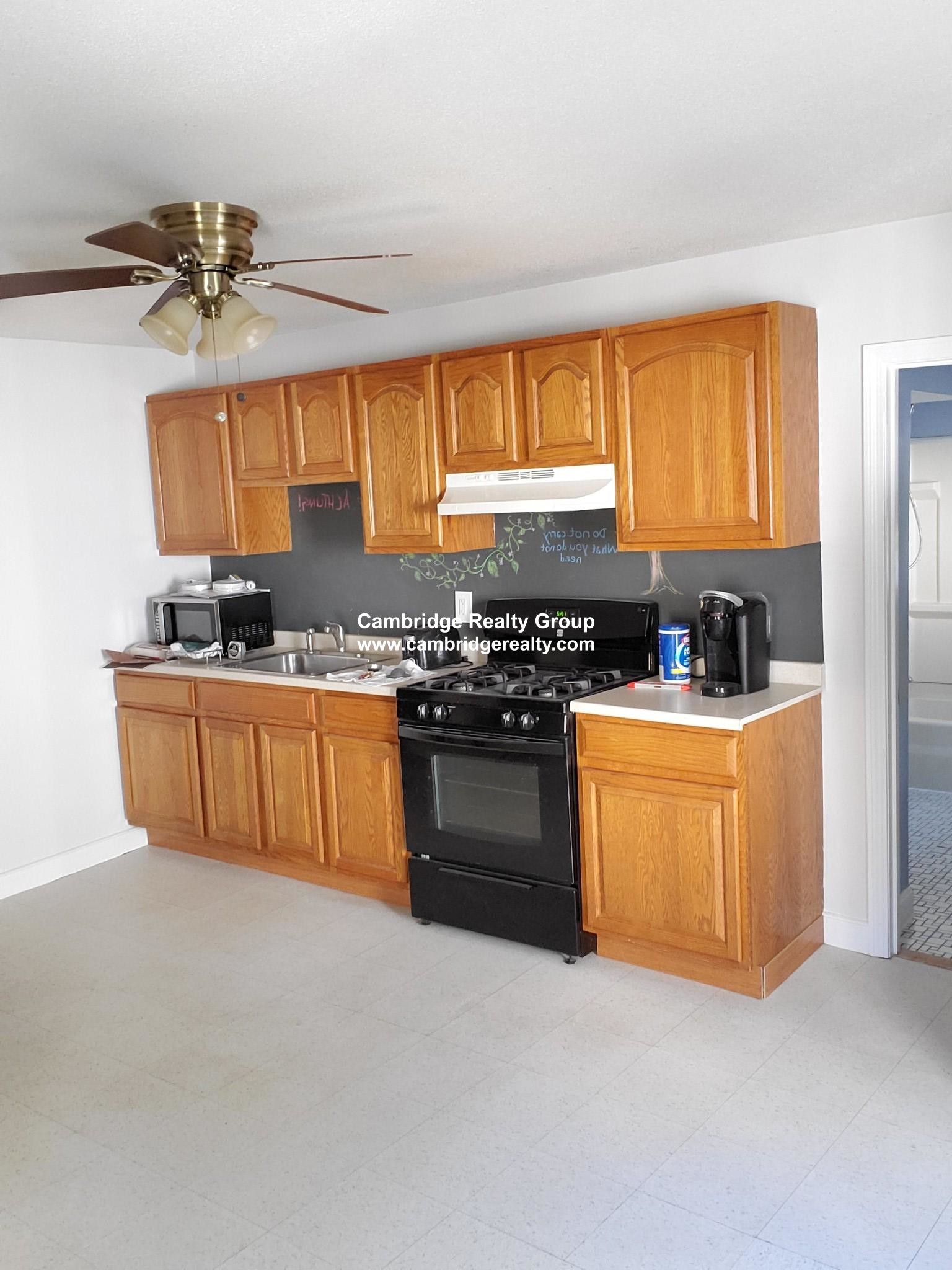 2 bed, 1 bath apartment for rent at 21 Wesley Park Unit 2, Union Square — photo 9 of 23