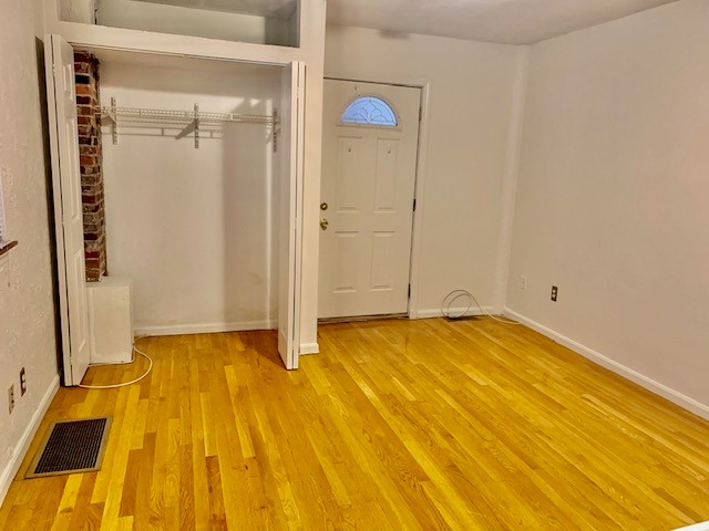 Studio bed, 1 bath apartment for rent at 40 Clark St Unit A, North End — photo 3 of 6