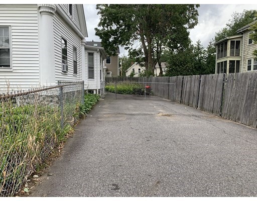 1 bed, 1 bath apartment for rent at 17 Channing St Unit 1, Newton — photo 18 of 20