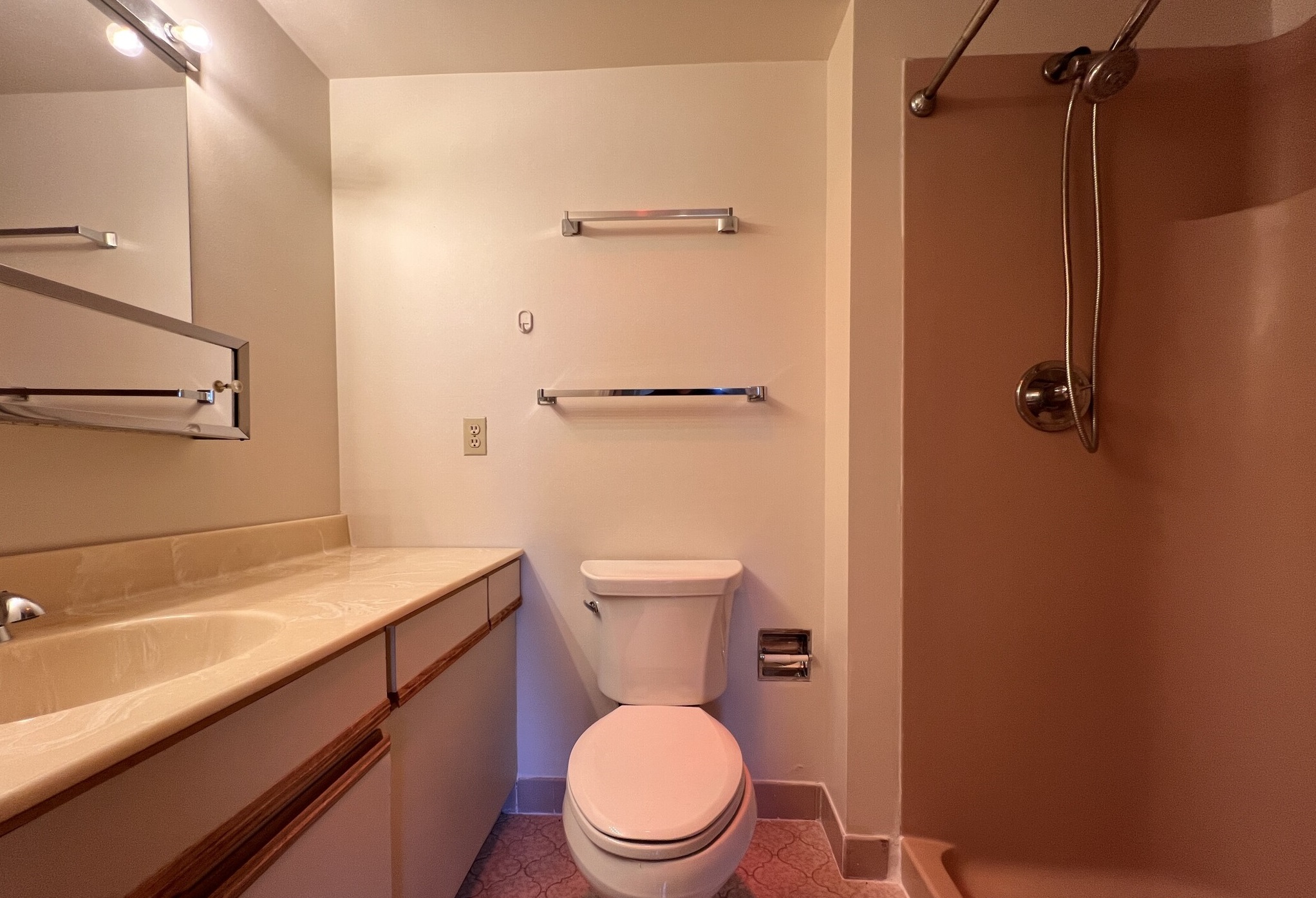 2 bed, 2 bath apartment for rent at 131 Coolidge Ave Unit 528T, Watertown — photo 14 of 19