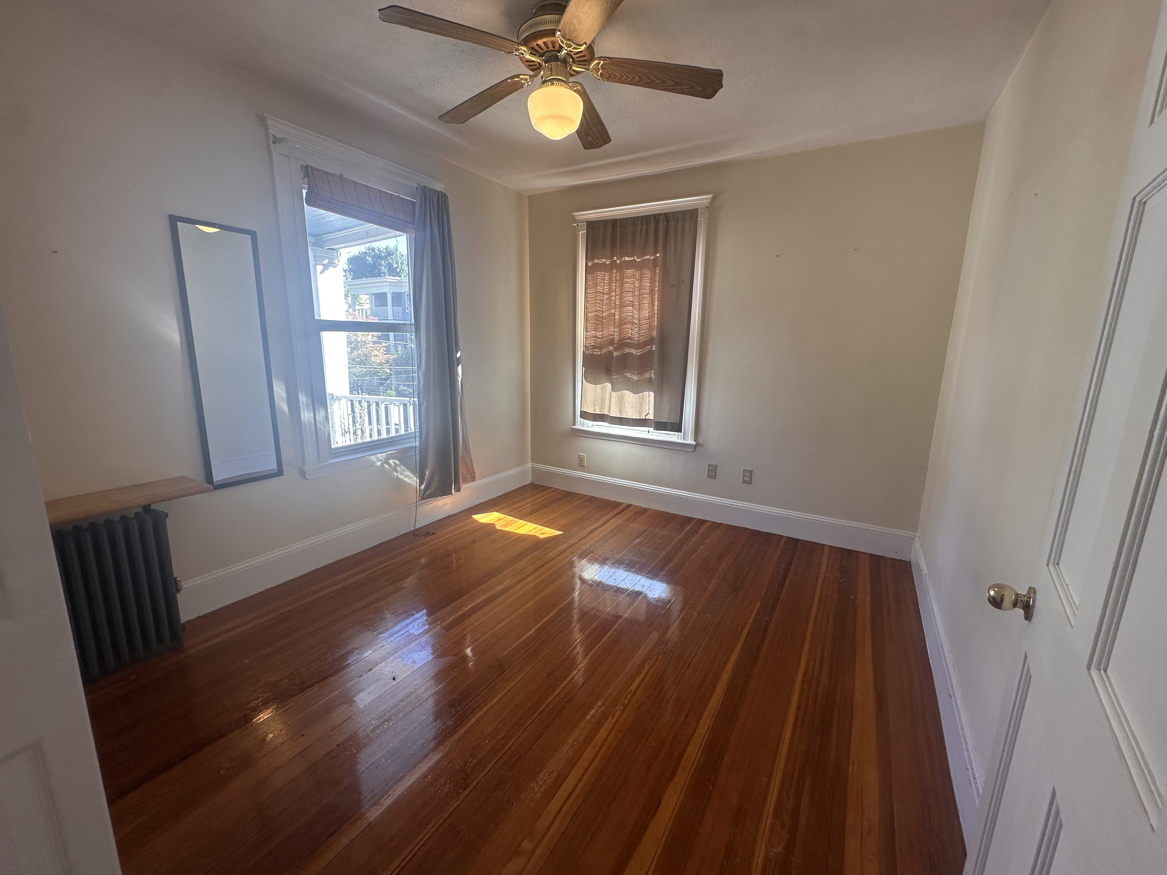 2 bed, 1 bath apartment for rent at 39 Magnus Ave Unit 2T, Ward Two — photo 15 of 24