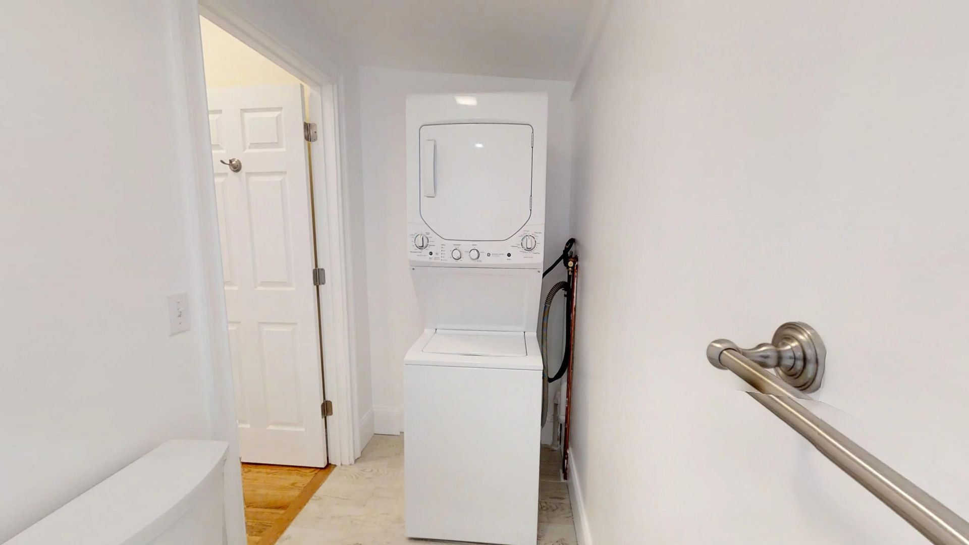 87 Morrison Ave, Powder House Square