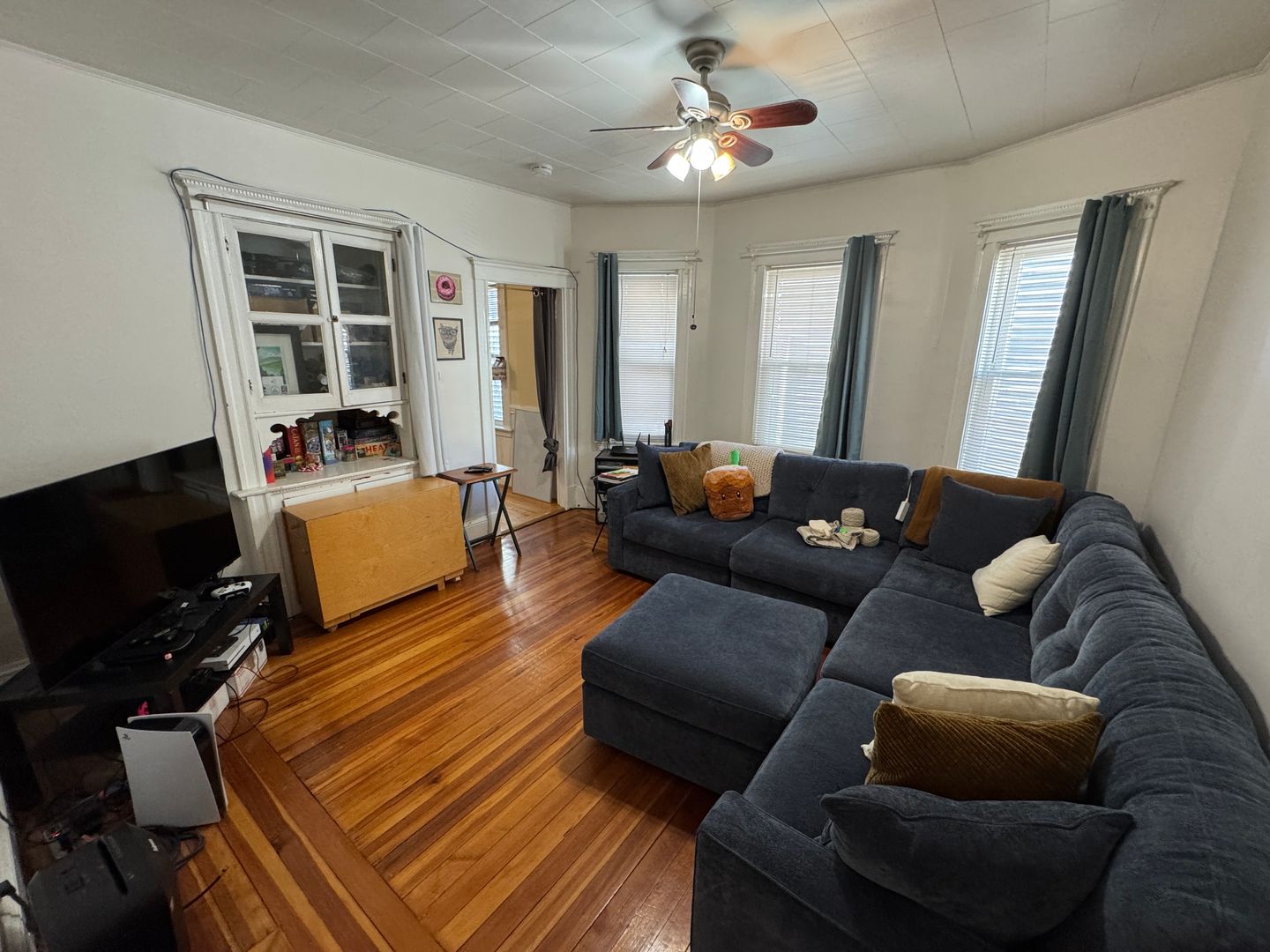 294 Highland Ave, Powder House Square