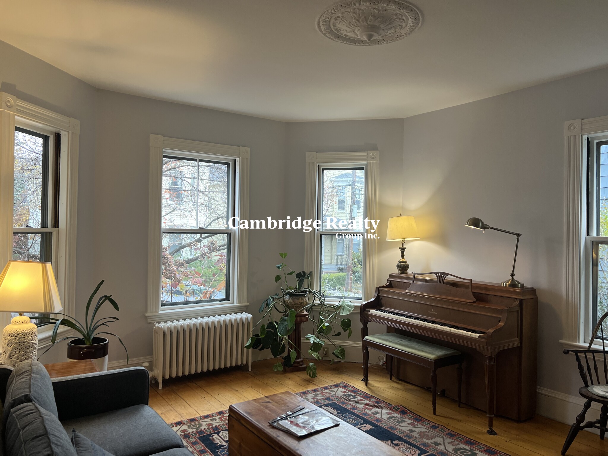 2.5 bed, 1.5 bath apartment for rent at 119 Antrim St Unit , Mid Cambridge — photo 9 of 27