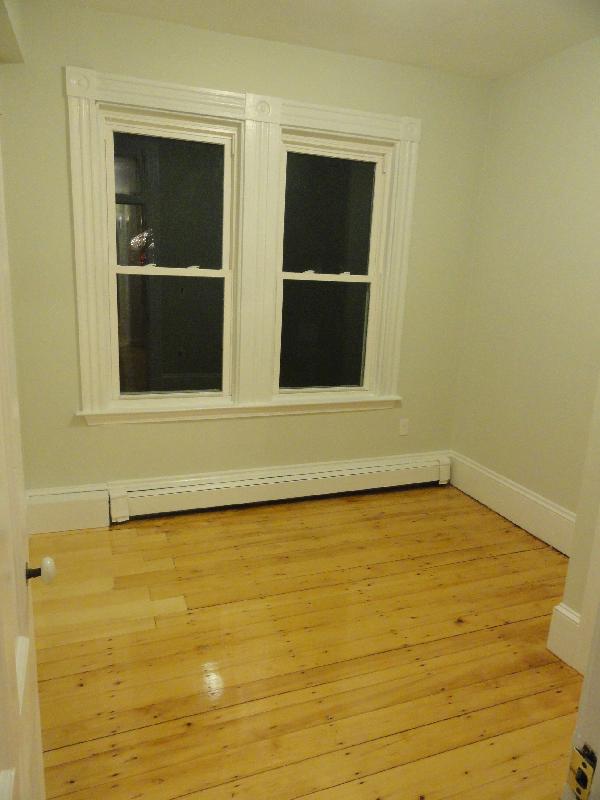 5 bed, 2 bath apartment for rent at 17 Tremont St Unit 5, Kendall Square — photo 2 of 10