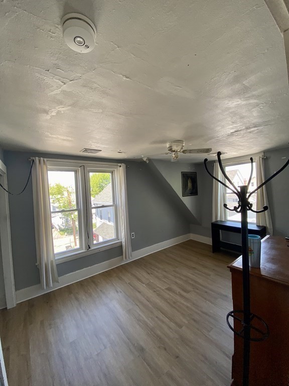 79 Cushing St, South Side