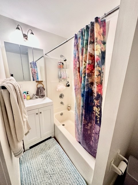 2 bed, 1 bath apartment for rent at 70 Joy Unit 2F, North End — photo 8 of 12