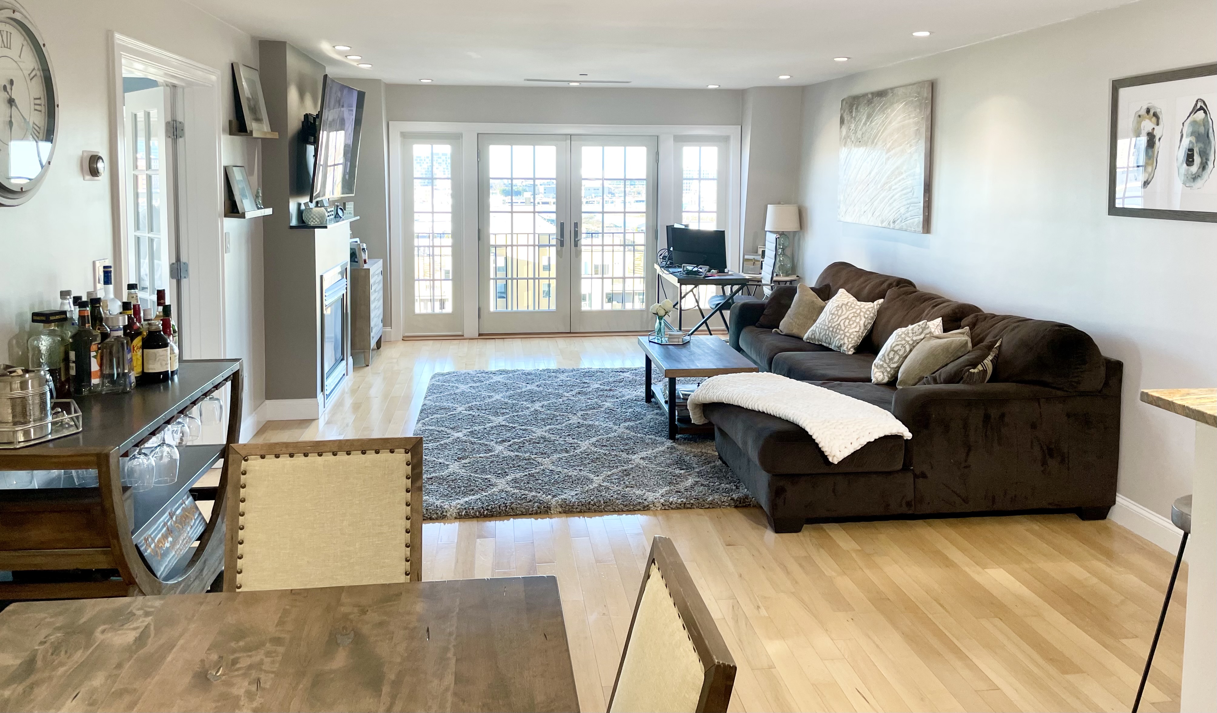 2 bed, 2 bath apartment for rent at 320 3rd St Unit 302, South Boston — photo 5 of 19