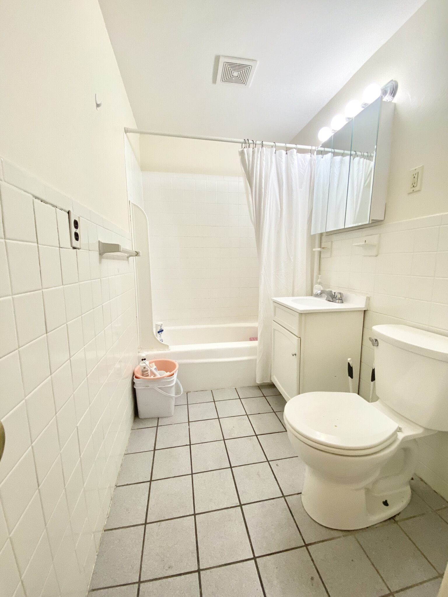 2 bed, 1 bath apartment for rent at 90 Gardner St Unit 5B., Allston — photo 4 of 4