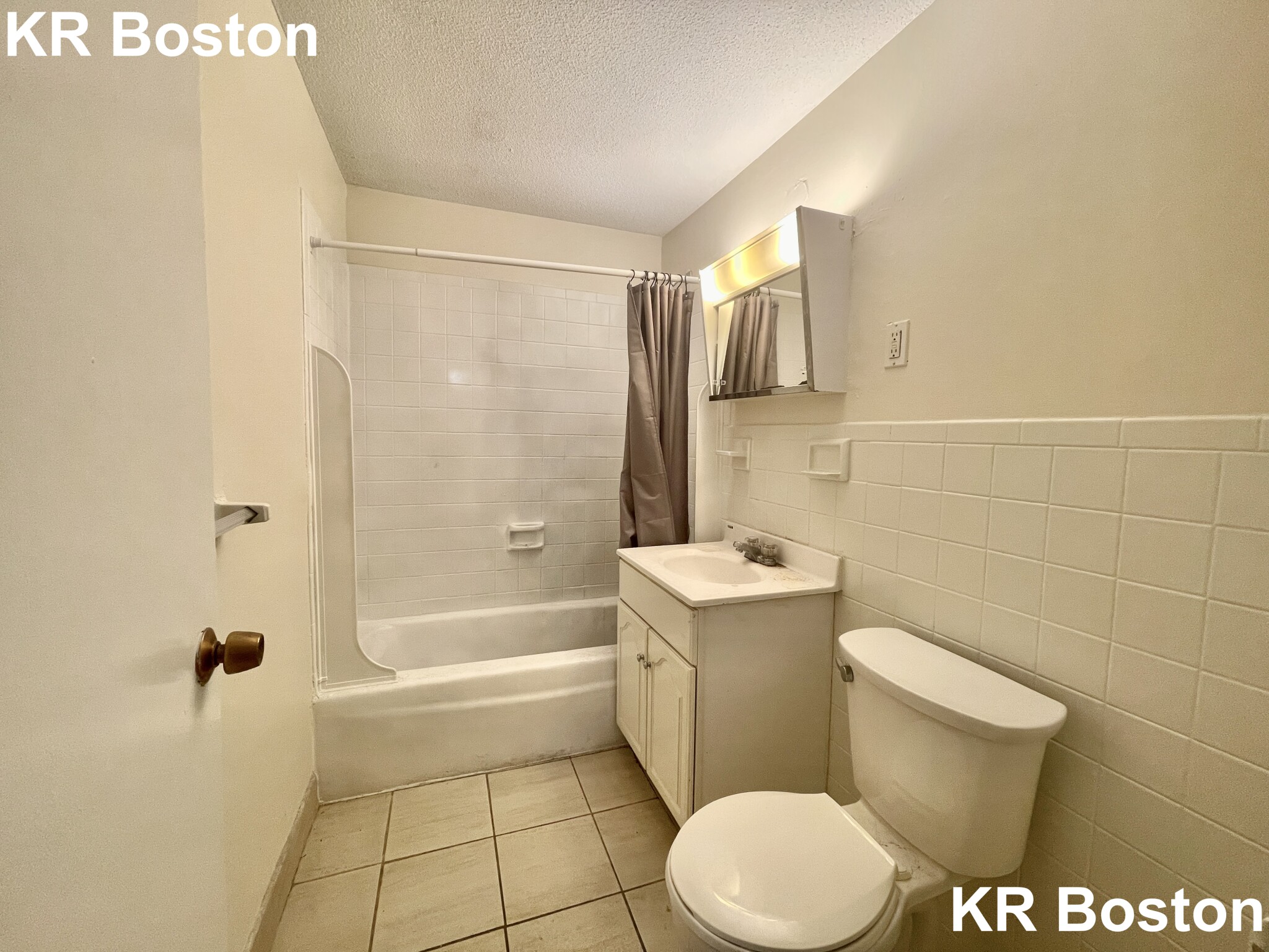 1 bed, 1 bath apartment for rent at 90 Gardner St Unit 7B, Chestnut Hill — photo 6 of 6