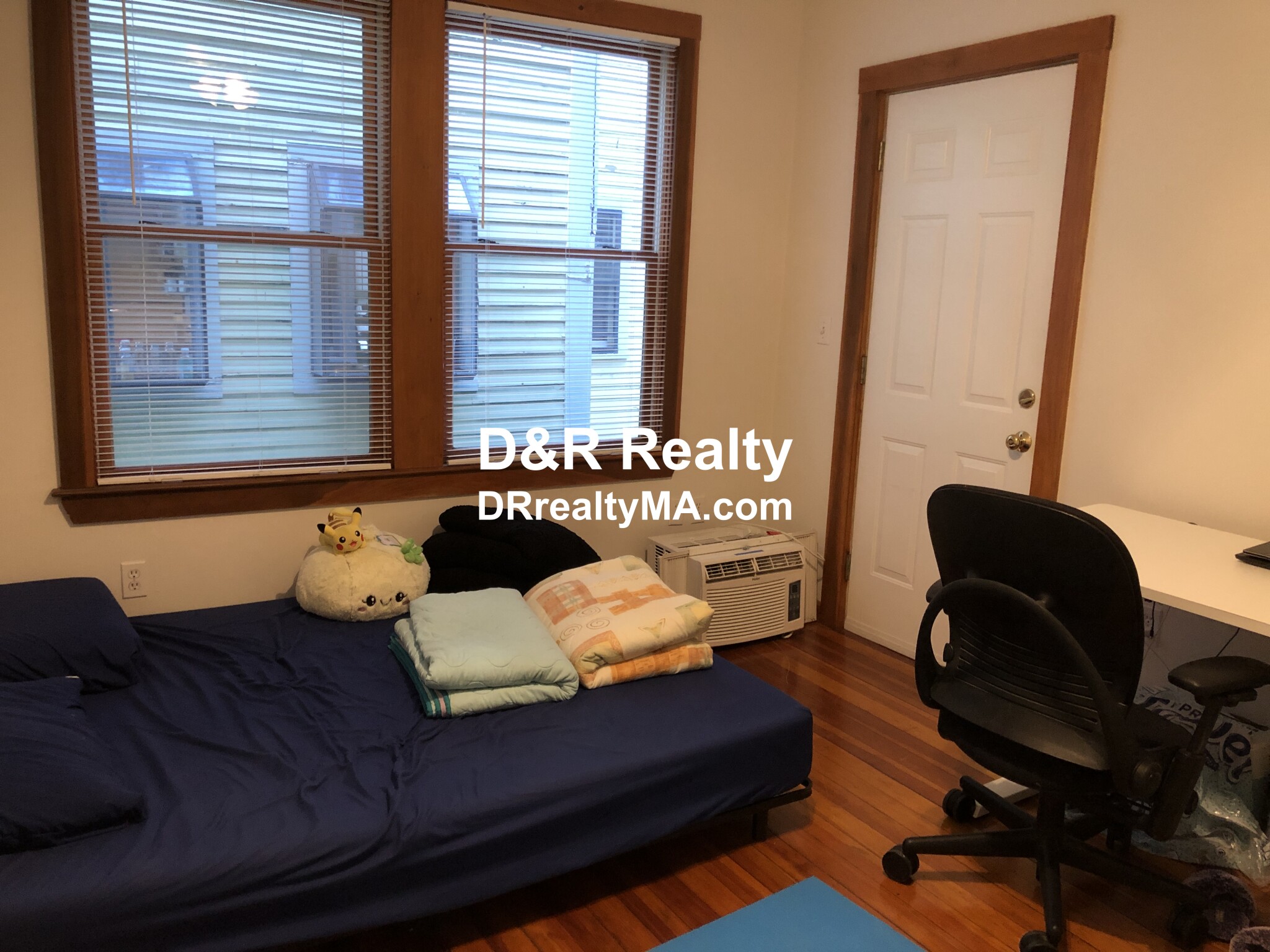 2 bed, 1 bath apartment for rent at 64 Hancock Unit 4, Mid Cambridge — photo 11 of 13