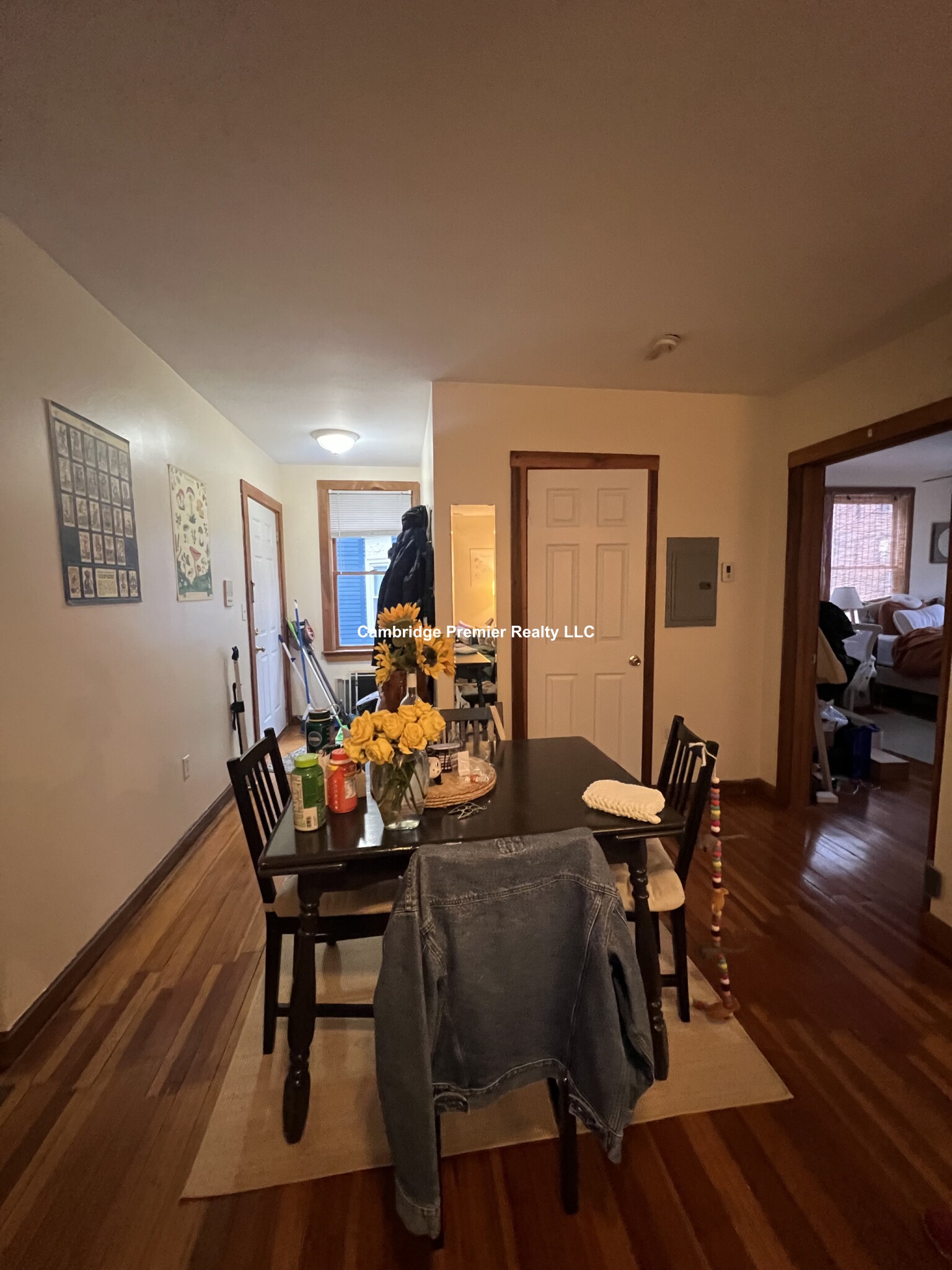 2 bed, 1 bath apartment for rent at 90 Hancock St Unit 3, Mid Cambridge