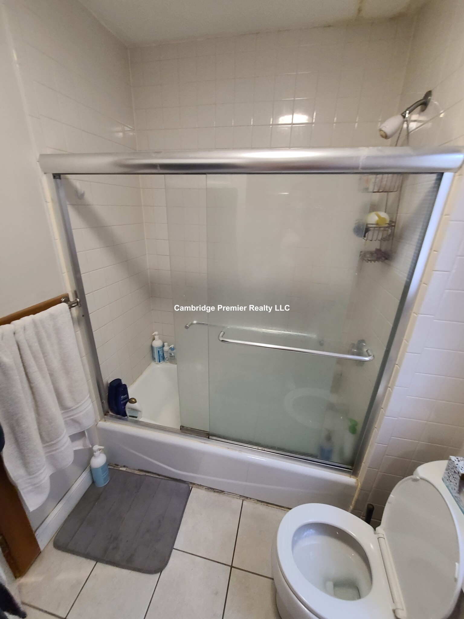 3 bed, 2 bath apartment for rent at 90 Hancock St Unit 2, Mid Cambridge — photo 14 of 19