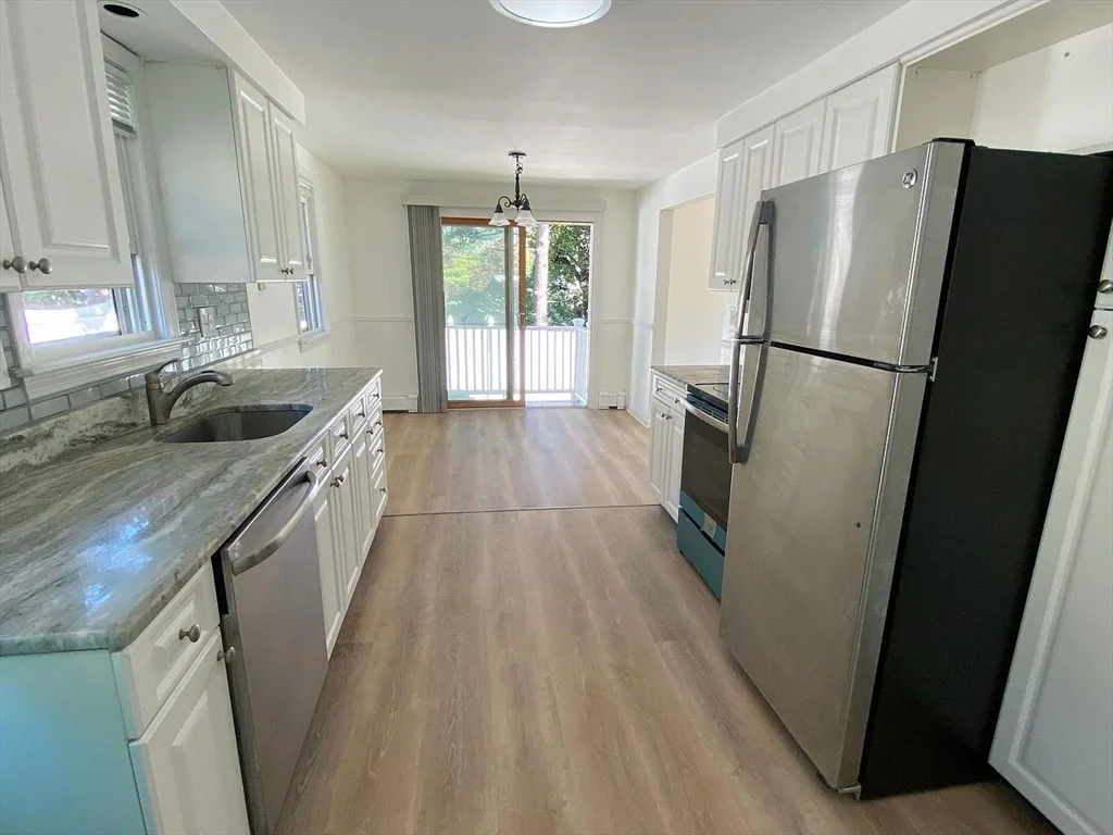 273 Cross St, Winchester