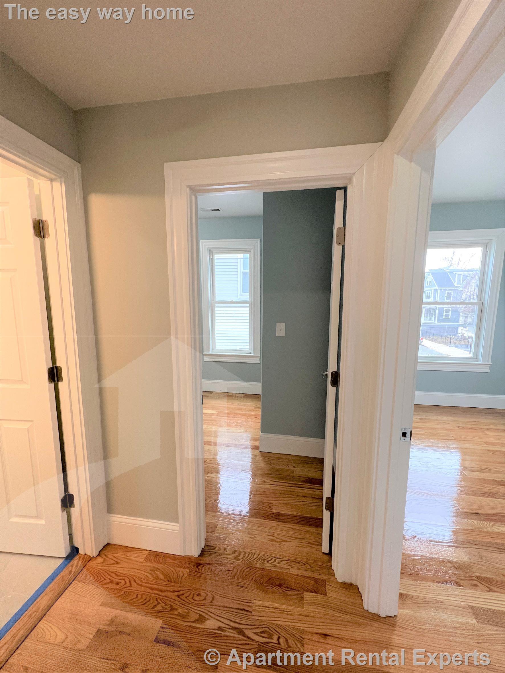71 Pearl St, Sullivan Square