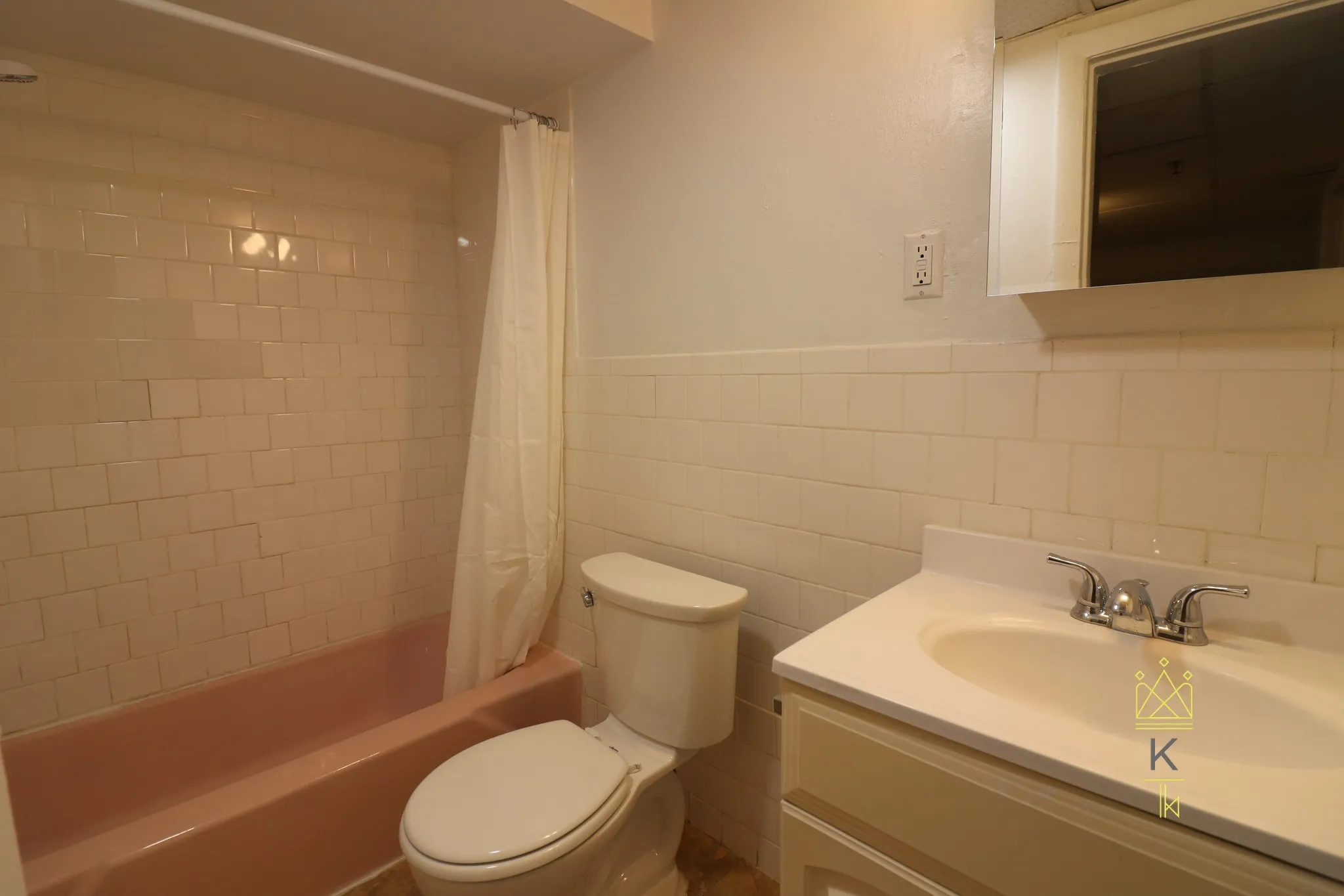 409 Huntington Ave, Fenway