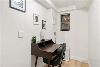 102 Revere, Beacon Hill