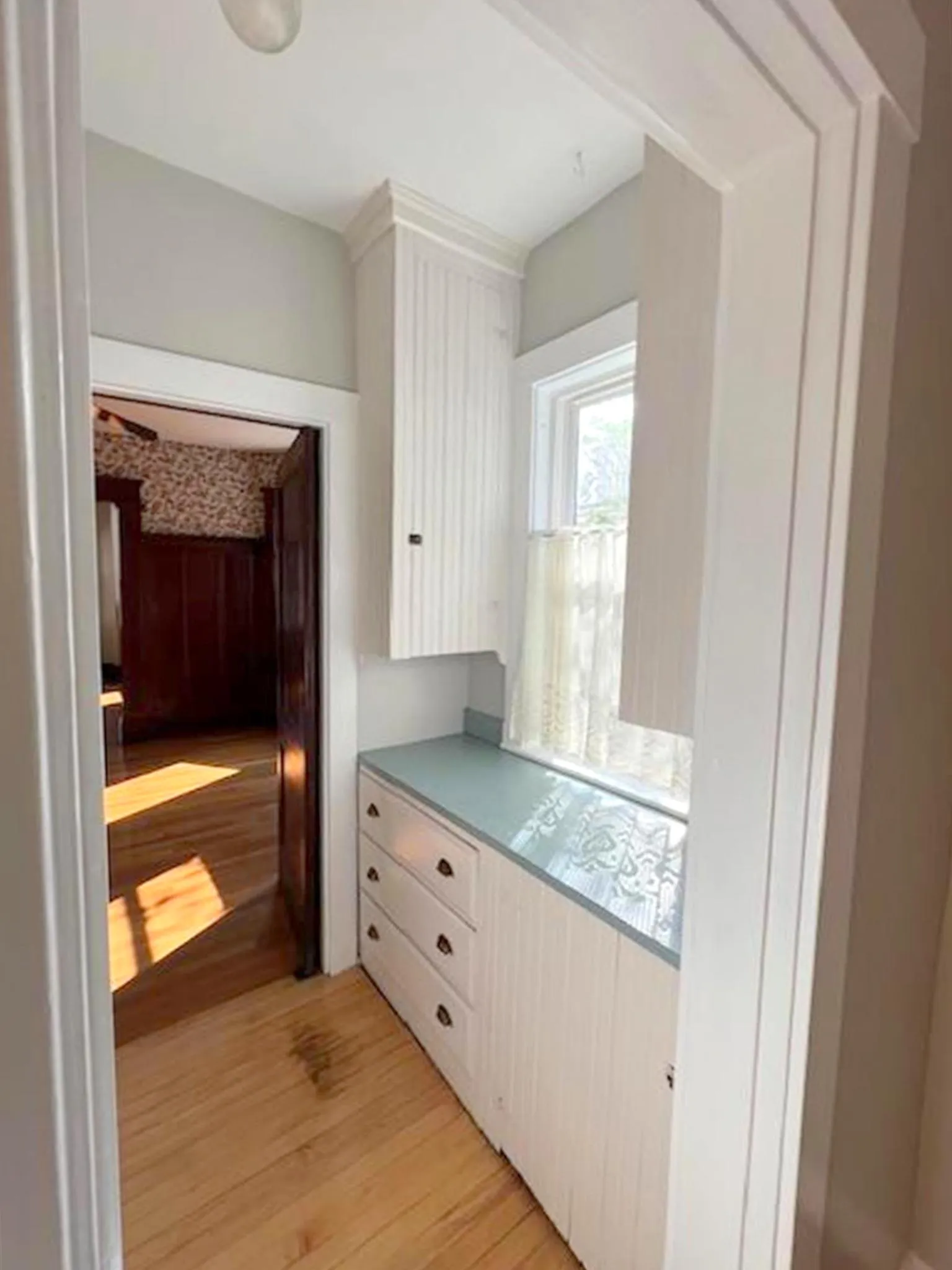 76 Powder House Boulevard, Tufts