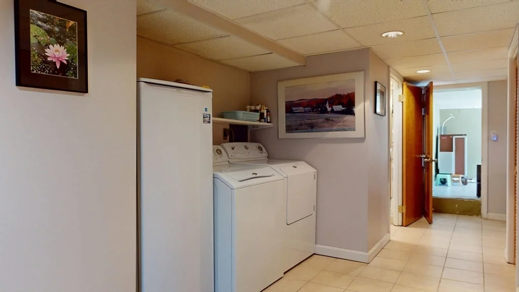 118 Colby Rd, Quincy