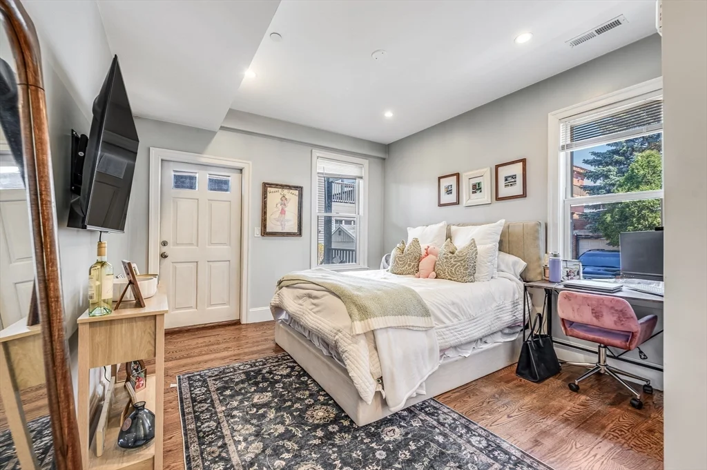 1650 Columbia Rd, South Boston