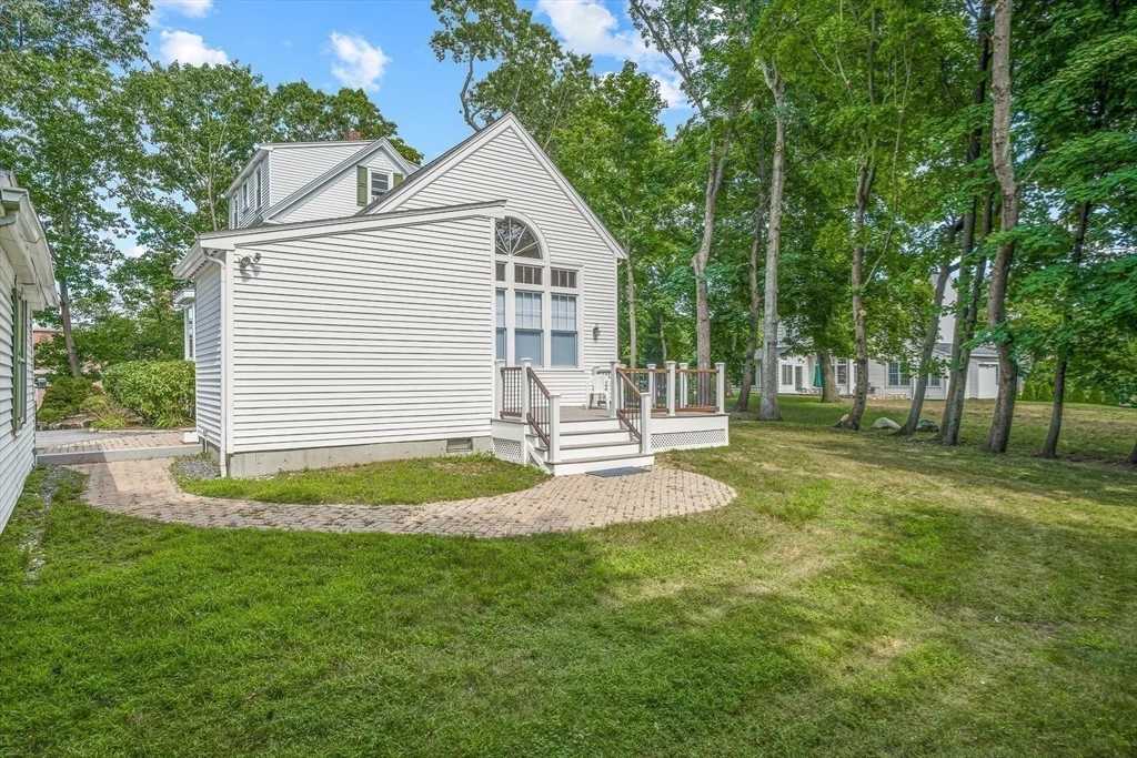 20 Donizetti St, Wellesley