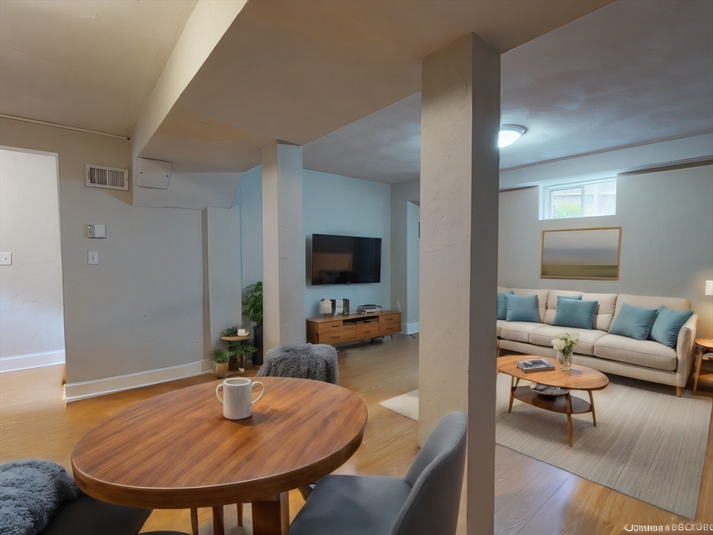 25 Winthrop Rd, Brookline