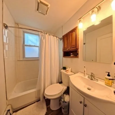 436 Waverley Oaks Rd, Waltham